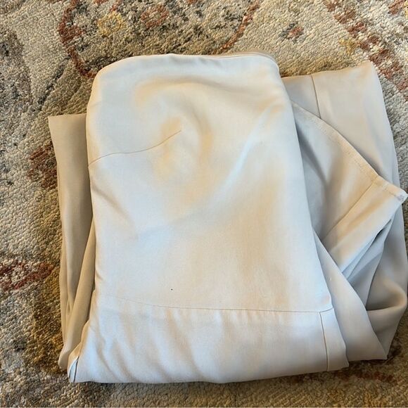 Aritzia Babaton Roshan Jumpsuit in sea salt Size 8 - Picture 8 of 8